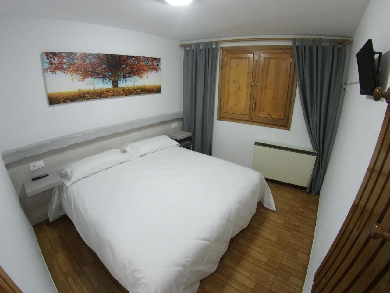 Hostal Casa Palmira Еспот Екстериор снимка